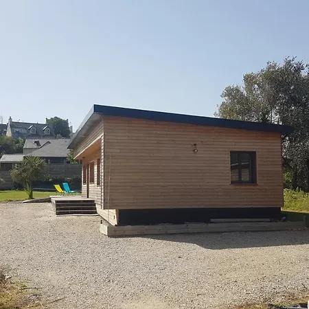 Cozy And Welcoming, Pretty Quiet Home, Crozon Peninsula, Casa de Férias Camaret-sur-Mer